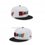 Gorra Miami Heat Ciudad Edition 2022 Blanco Negro