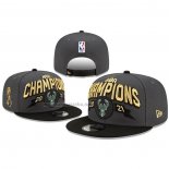 Gorra Milwaukee Bucks 2021 NBA Finals Champions Gris Negro