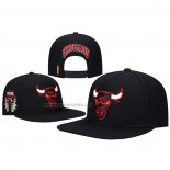 Gorra Chicago Bulls 6x NBA Finals Champions Negro