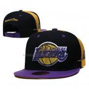 Gorra Los Angeles Lakers Mitchell & Ness Negro Violeta Amarillo