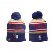 Gorro Beanie Philadelphia 76ers New Era Azul Amarillo