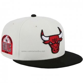 Gorra Chicago Bulls Retro City Conference Crema Negro